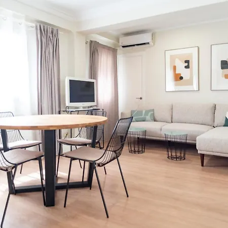 شقة Ttdssa Vlc Plaza Cisneros فالنسيا