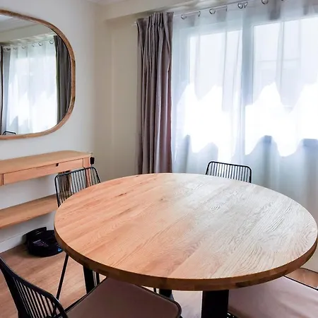 Ttdssa Vlc Plaza Cisneros Appartement *